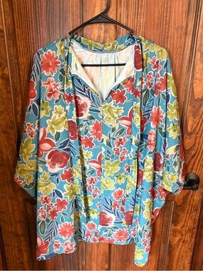 Cotton Bleu floral size large blouse, worn twice